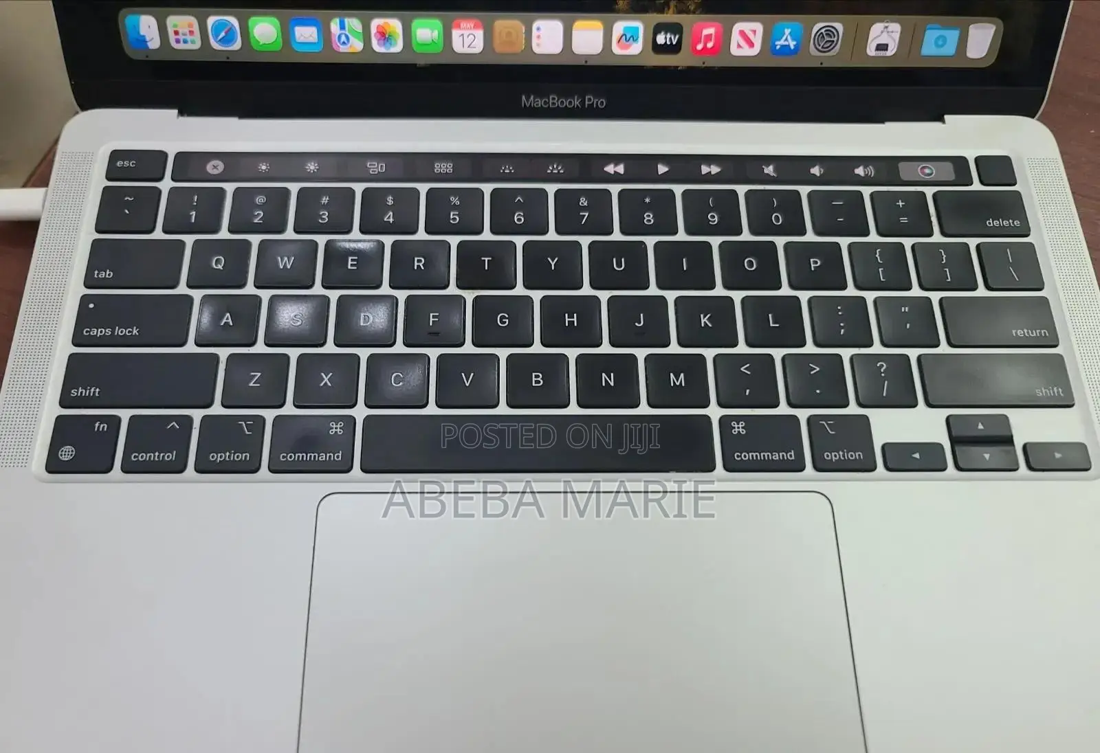 New Laptop Apple MacBook Pro 2020 M1 16GB Apple M1 SSD 256GB