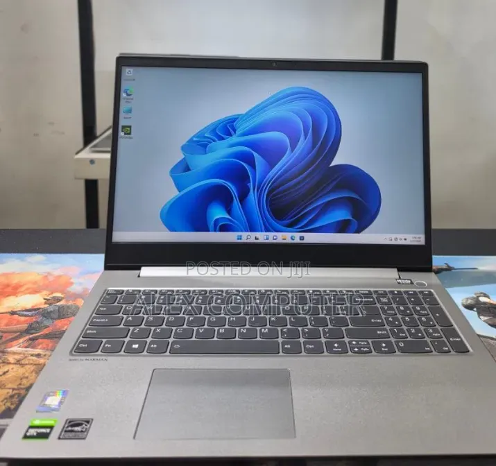 New Laptop Lenovo ThinkBook 15 16GB Intel Core i5 SSD 512GB