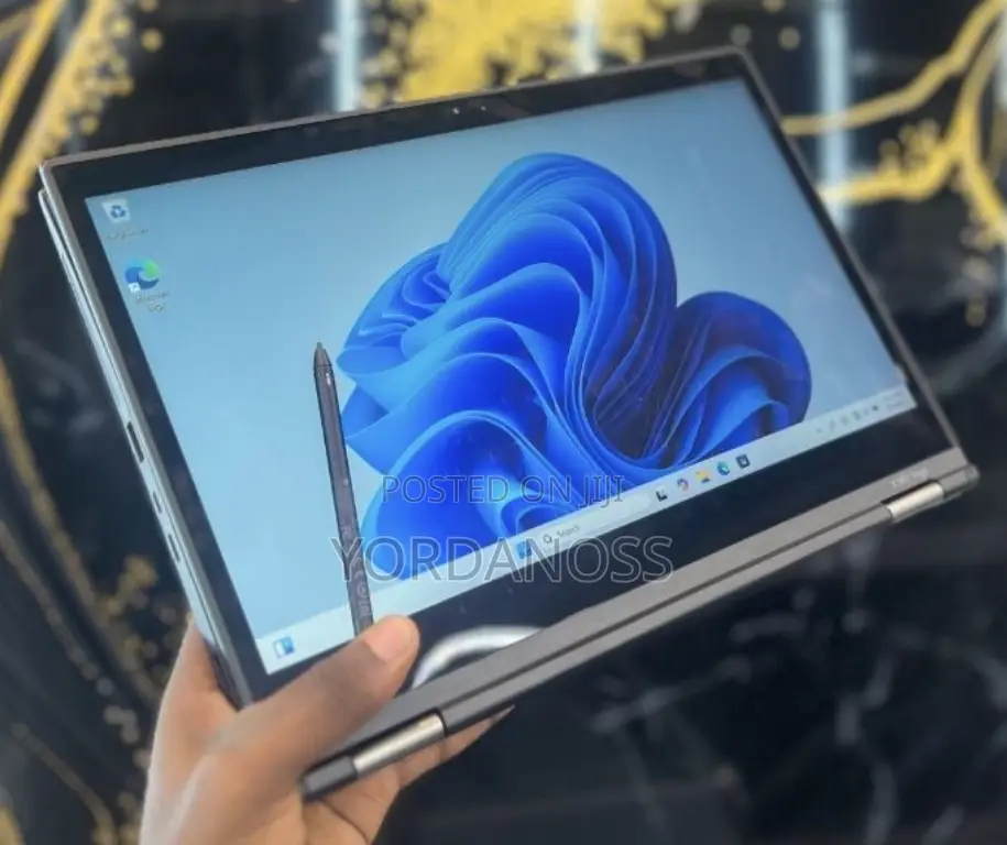 New Laptop Lenovo ThinkPad X380 Yoga 16GB Intel Core i5 SSD 512GB