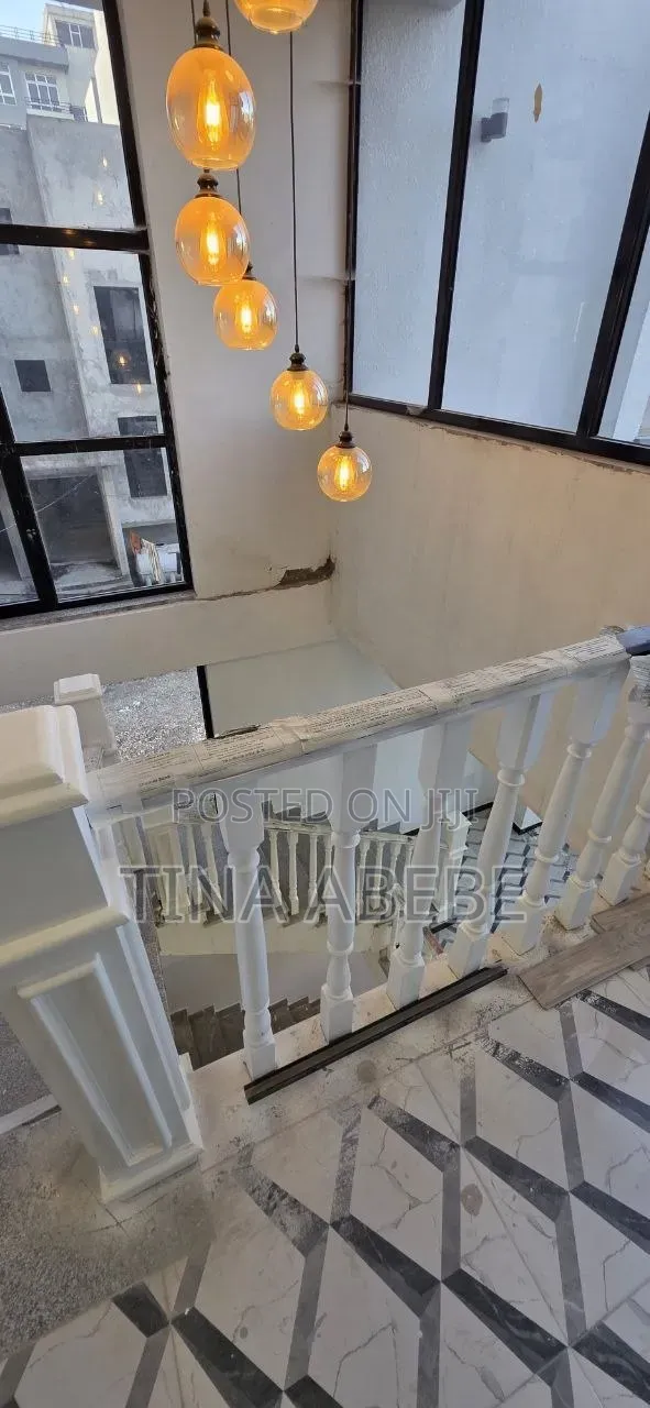 6bdrm House in Bole for sale