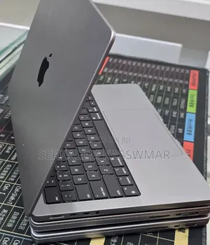 New Laptop Apple MacBook Pro 2021 M1 32GB Apple M1 SSD 512GB