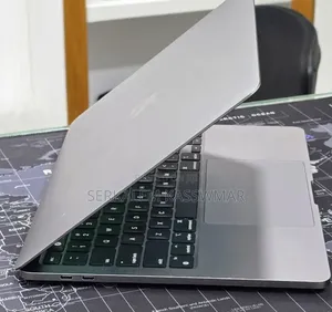 New Laptop Apple MacBook Pro 2022 M2 16GB Apple M2 SSD 512GB