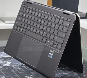 New Laptop HP Spectre X360 13 16GB Intel Core i7 SSD 512GB