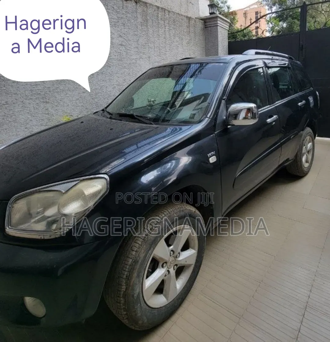 Toyota RAV4 2005 Black