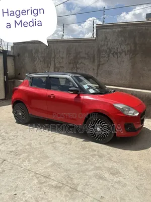 Suzuki Swift 2022 Red