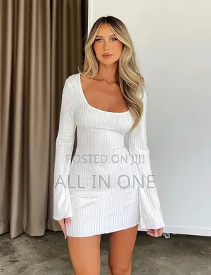 White High Quality Sweater Dress