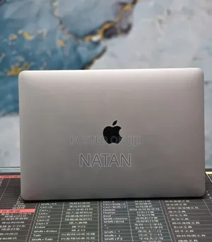 New Laptop Apple MacBook Pro 2022 M2 8GB Apple M2 SSD 512GB