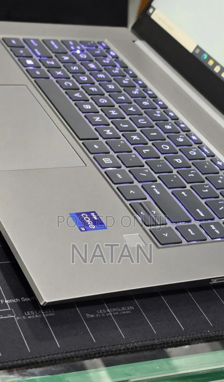 New Laptop HP ZBook Firefly G8 32GB Intel Core i9 SSD 512GB