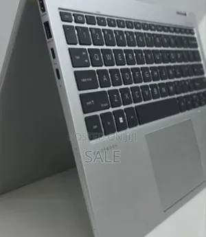 New Laptop HP EliteBook 830 G8 16GB Intel Core i7 SSD 512GB