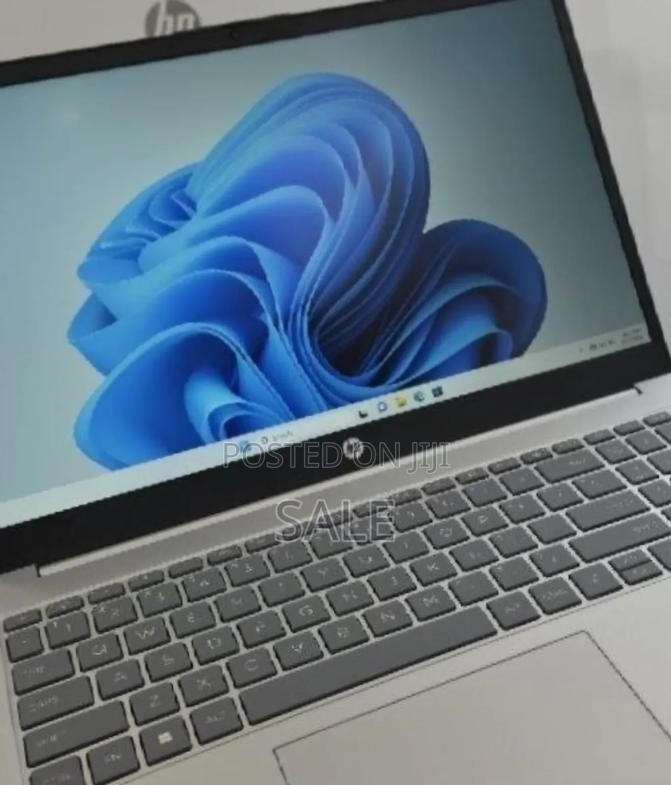 New Laptop HP EliteBook 830 G8 16GB Intel Core i7 SSD 512GB