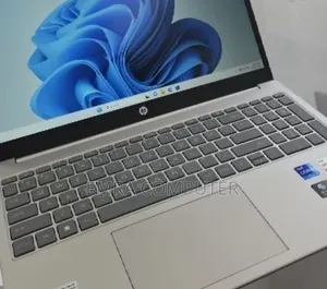 New Laptop HP Elite x360 830 G10 16GB Intel Core i7 SSD 512GB