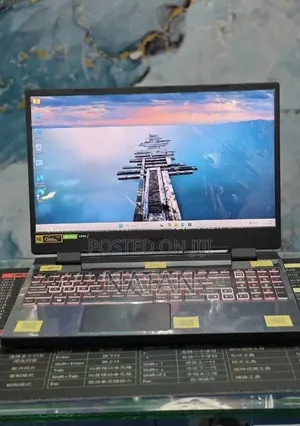 New Laptop Acer Nitro V 15 16GB Intel Core i9 SSD 512GB