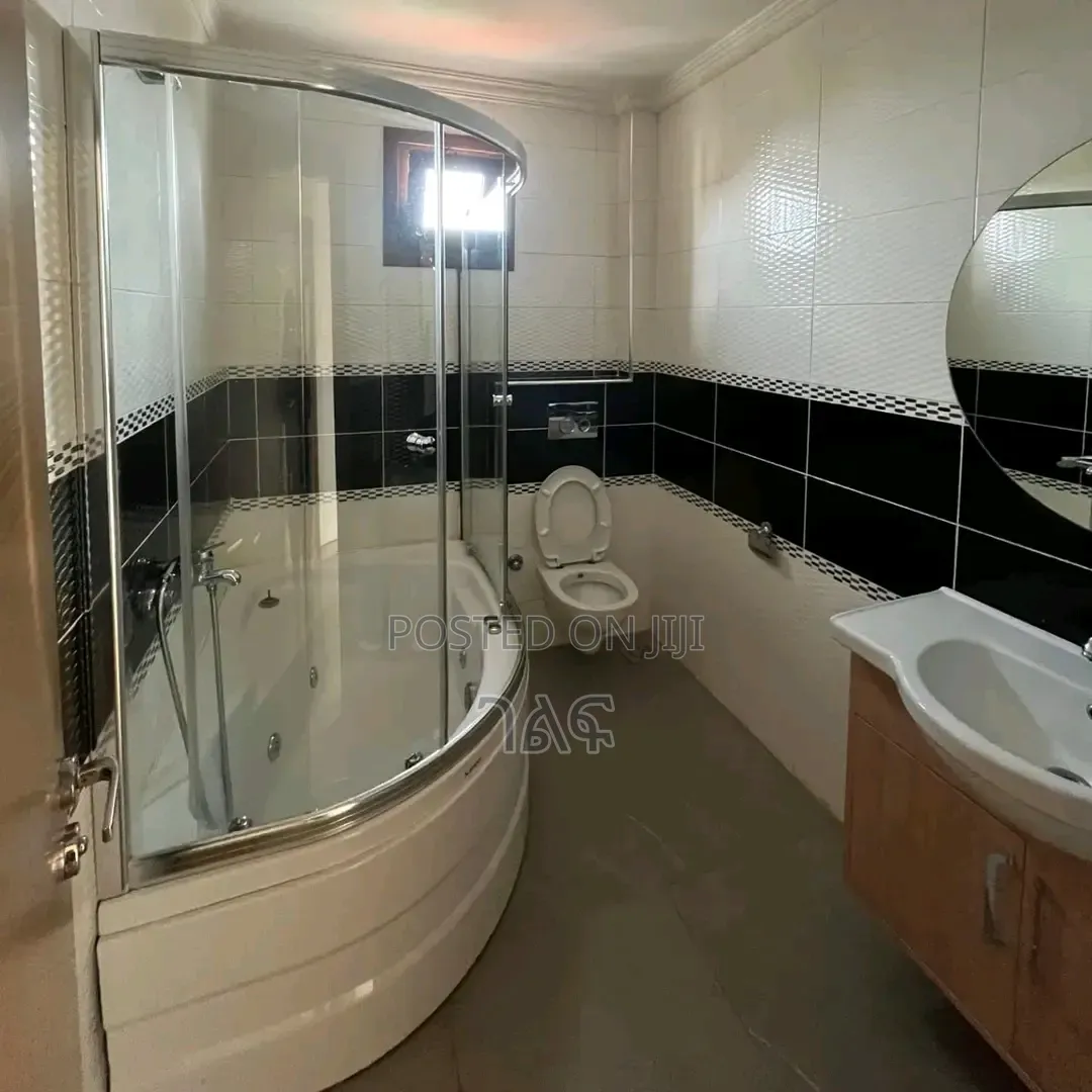2bdrm Apartment in ቡልጋሪያ የሚሸጥ ባለ 2 መኝታ, Bole for sale