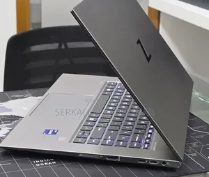 New Laptop HP ZBook 15 32GB Intel Core i9 SSD 512GB