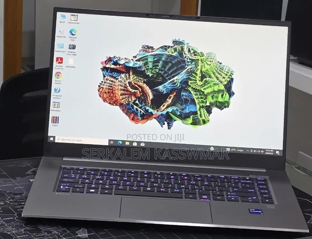 New Laptop HP ZBook 15 32GB Intel Core i9 SSD 512GB