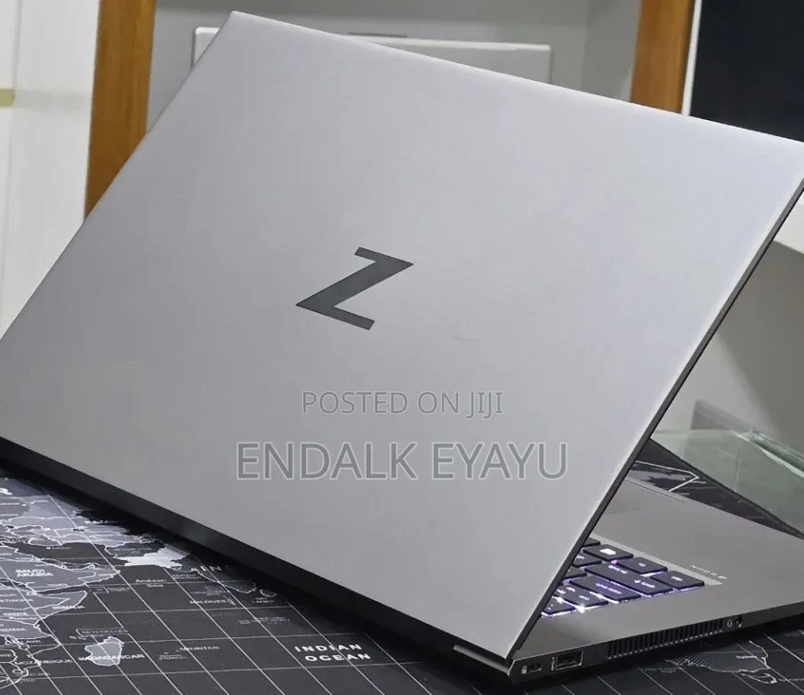 New Laptop HP ZBook 15 32GB Intel Core i9 SSD 512GB