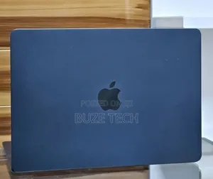 New Laptop Apple MacBook Air 2025 M4 16GB Apple M4 SSD 256GB