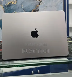 New Laptop Apple MacBook Air 2022 M2 16GB Apple M2 SSD 512GB