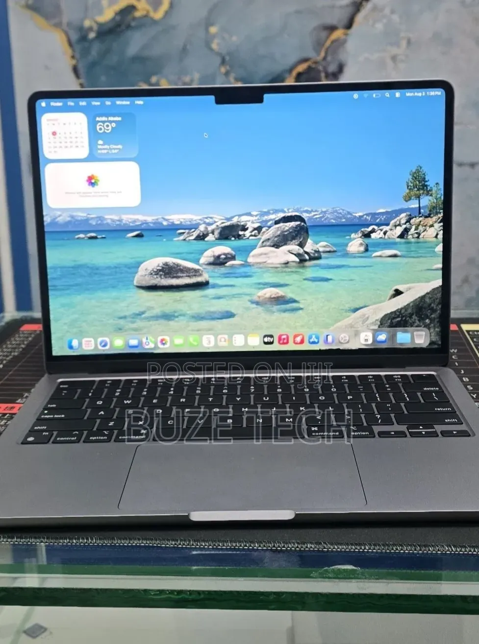 New Laptop Apple MacBook Air 2022 M2 16GB Apple M2 SSD 512GB