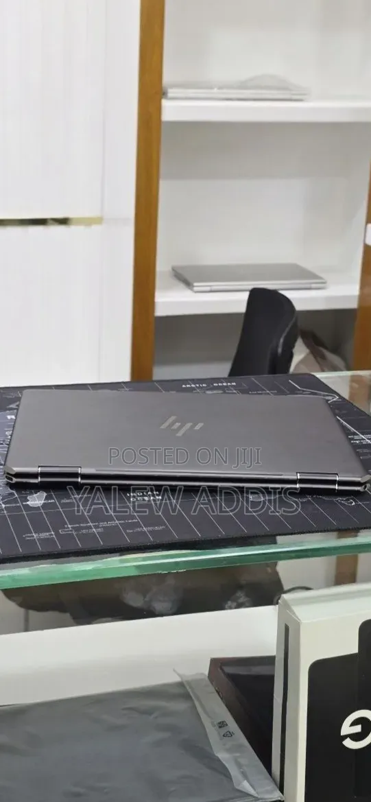 New Laptop HP Spectre 16GB Intel Core i7 SSD 512GB