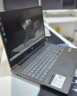New Laptop HP Victus 15 16GB AMD Ryzen 7 SSD 512GB
