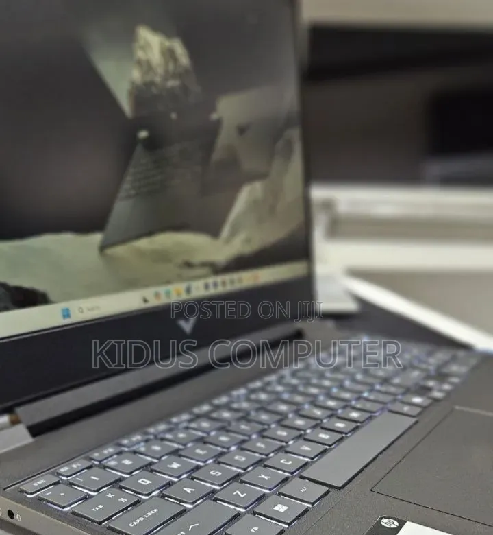New Laptop HP Victus 15 16GB Intel Core i7 SSD 512GB