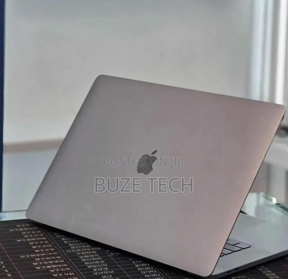 New Laptop Apple MacBook Pro 2019 16GB Intel Core i9 SSD 2T