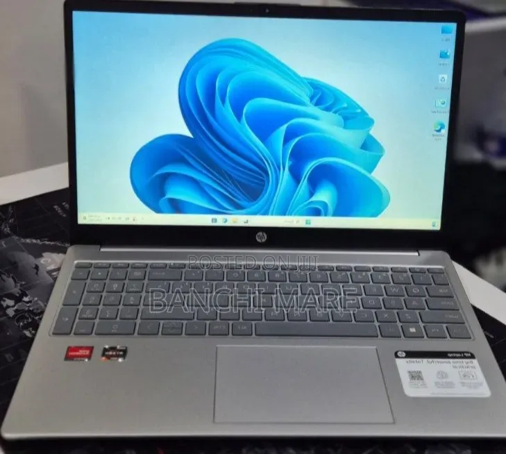 New Laptop HP Stream Notebook 16GB AMD Ryzen 5 SSD 256GB