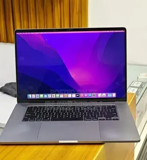 New Laptop Apple MacBook Pro 2018 32GB Intel Core i9 SSD 2T