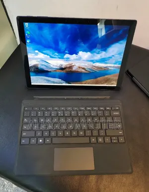 New Laptop Microsoft Surface Pro 7+ 16GB Intel Core i7 SSD 512GB
