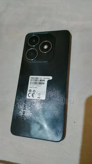 Tecno Spark 20 128 GB Black