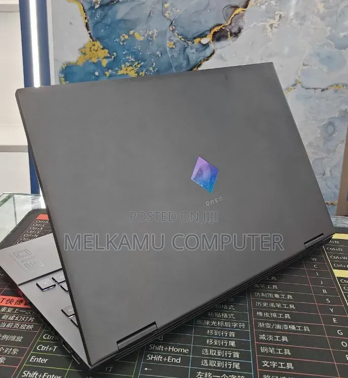 New Laptop HP Omen 15 16GB AMD Ryzen 7 SSD 512GB