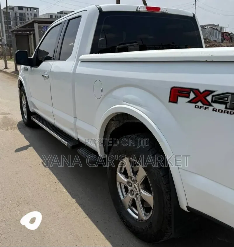 Ford F-150 2018 White