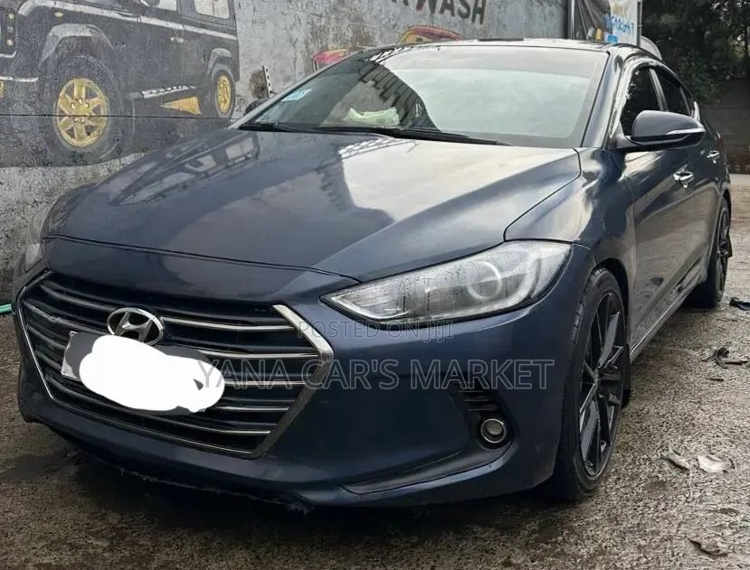 Hyundai Avante 2016 Blue