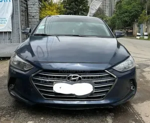 Hyundai Avante 2016 Blue