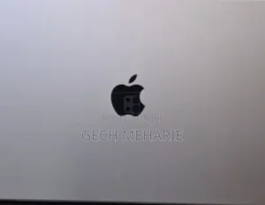 New Laptop Apple MacBook Pro 2021 M1 16GB Apple M1 Pro SSD 512GB