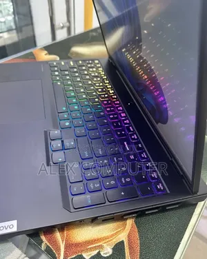 New Laptop Lenovo Legion Pro 7 32GB Intel Core i9 SSD 1T