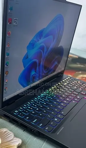 New Laptop Lenovo Legion Pro 7 32GB Intel Core i9 SSD 1T