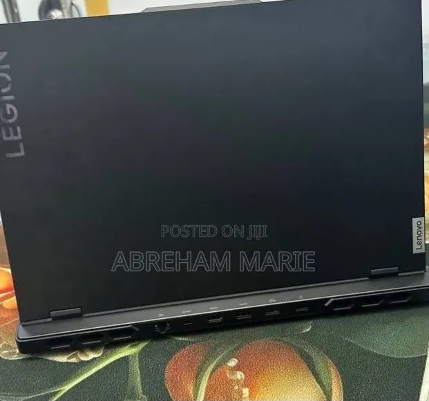 New Laptop Lenovo Legion Pro 7 32GB Intel Core i9 SSD 1T