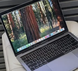 New Laptop Apple MacBook Pro 2019 16GB Intel Core i7 SSD 512GB