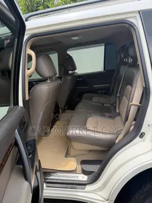 Toyota Land Cruiser 4.0 V6 GX-R 2010 White