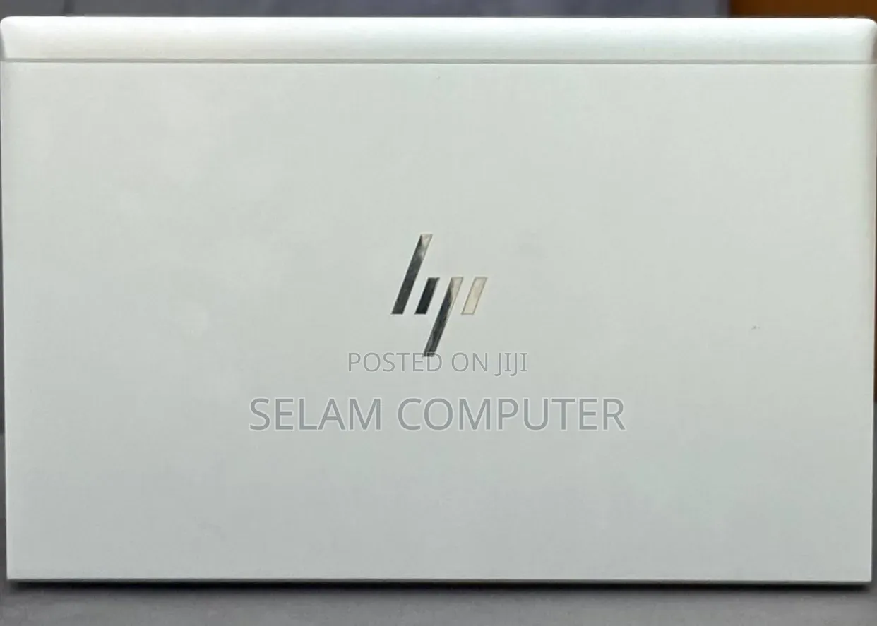 New Laptop HP EliteBook 830 G8 16GB Intel Core i7 SSD 512GB