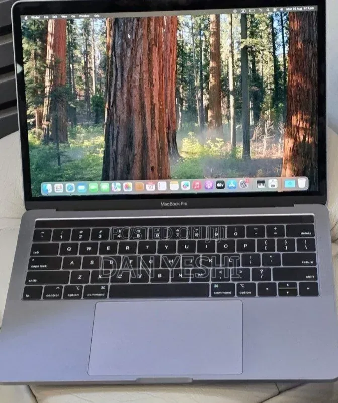 New Laptop Apple MacBook Pro 2019 16GB Intel Core i5 SSD 512GB