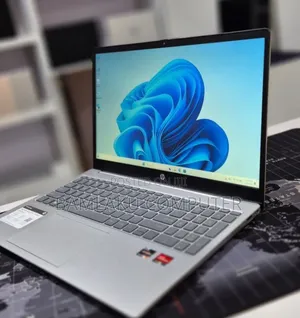 New Laptop HP Stream Notebook 16GB AMD Ryzen 5 SSD 256GB