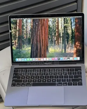 New Laptop Apple MacBook Pro 2019 16GB Intel Core i5 SSD 512GB