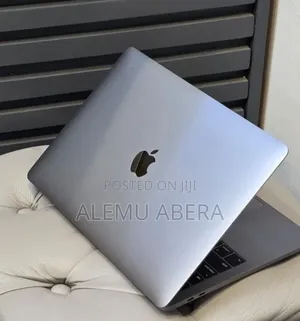 New Laptop Apple MacBook Pro 2019 16GB Intel Core i5 SSD 512GB
