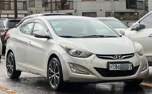 Hyundai Avante 2015 Gray