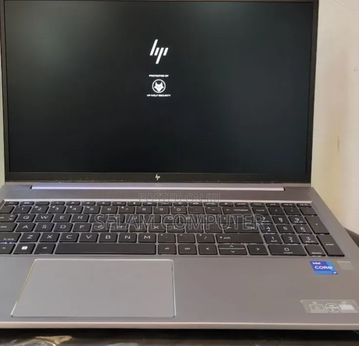 New Laptop HP ZBook Studio 16GB Intel Core i7 SSD 512GB