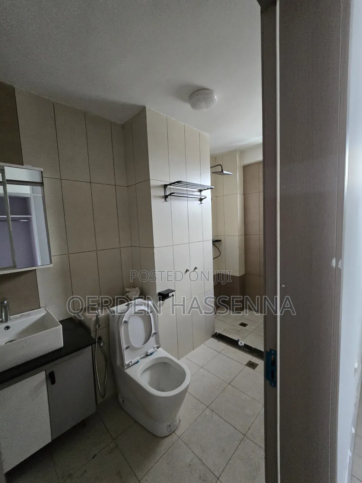 Furnished 3bdrm Apartment in ቀርደን ሀሰና ፕሮፐርቲስ, Nifas Silk-Lafto for sale