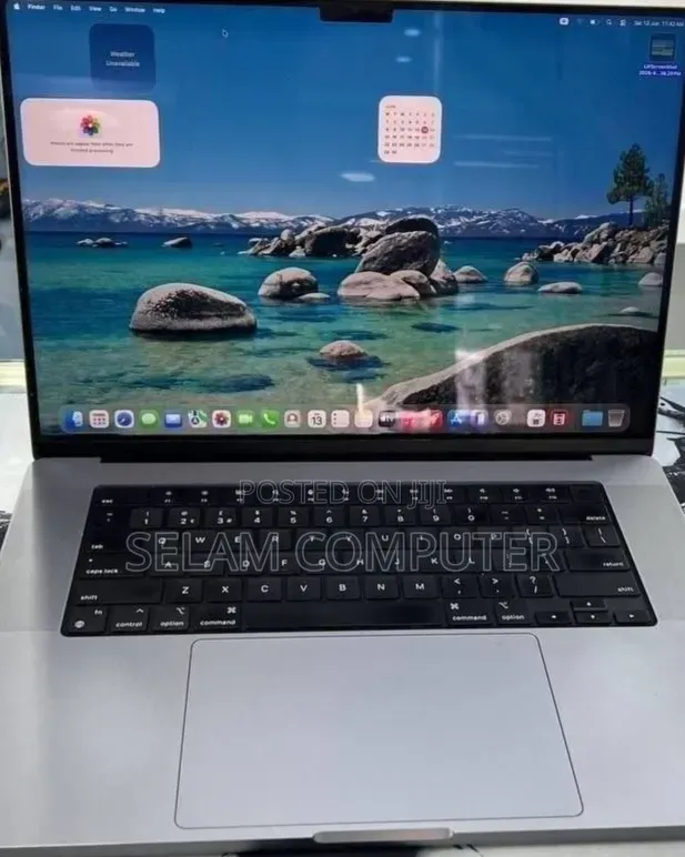 New Laptop Apple MacBook Pro 2021 M1 16GB Apple M1 Max SSD 512GB